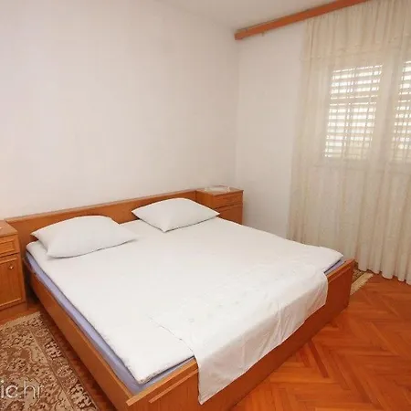 Apartman Ruzica Apartamento *